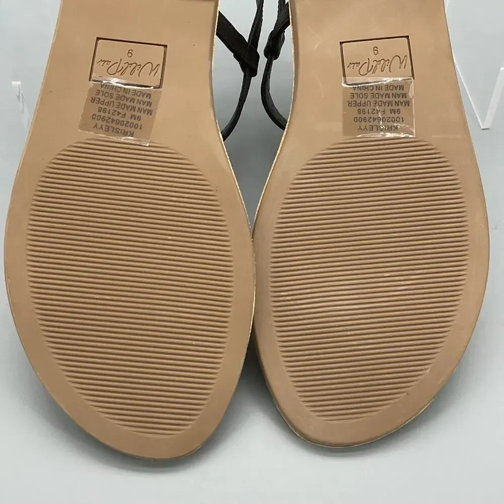 NEW Wild Pair Women’s Krisleyy Thong Sandals Black Size 9M